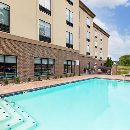 Holiday Inn Express & Suites - Cleveland Northwest By Ihg Exteriér fotografie