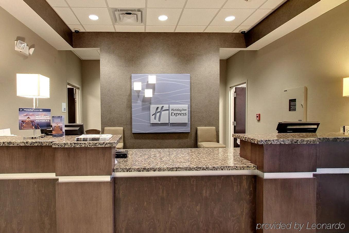Holiday Inn Express & Suites - Cleveland Northwest By Ihg Exteriér fotografie